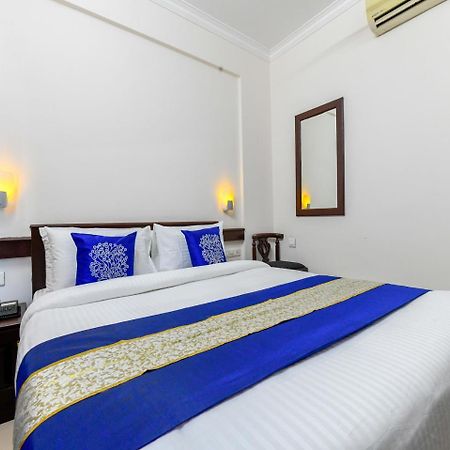 Oyo 11309 Hotel Green Land Residency Kochi Esterno foto