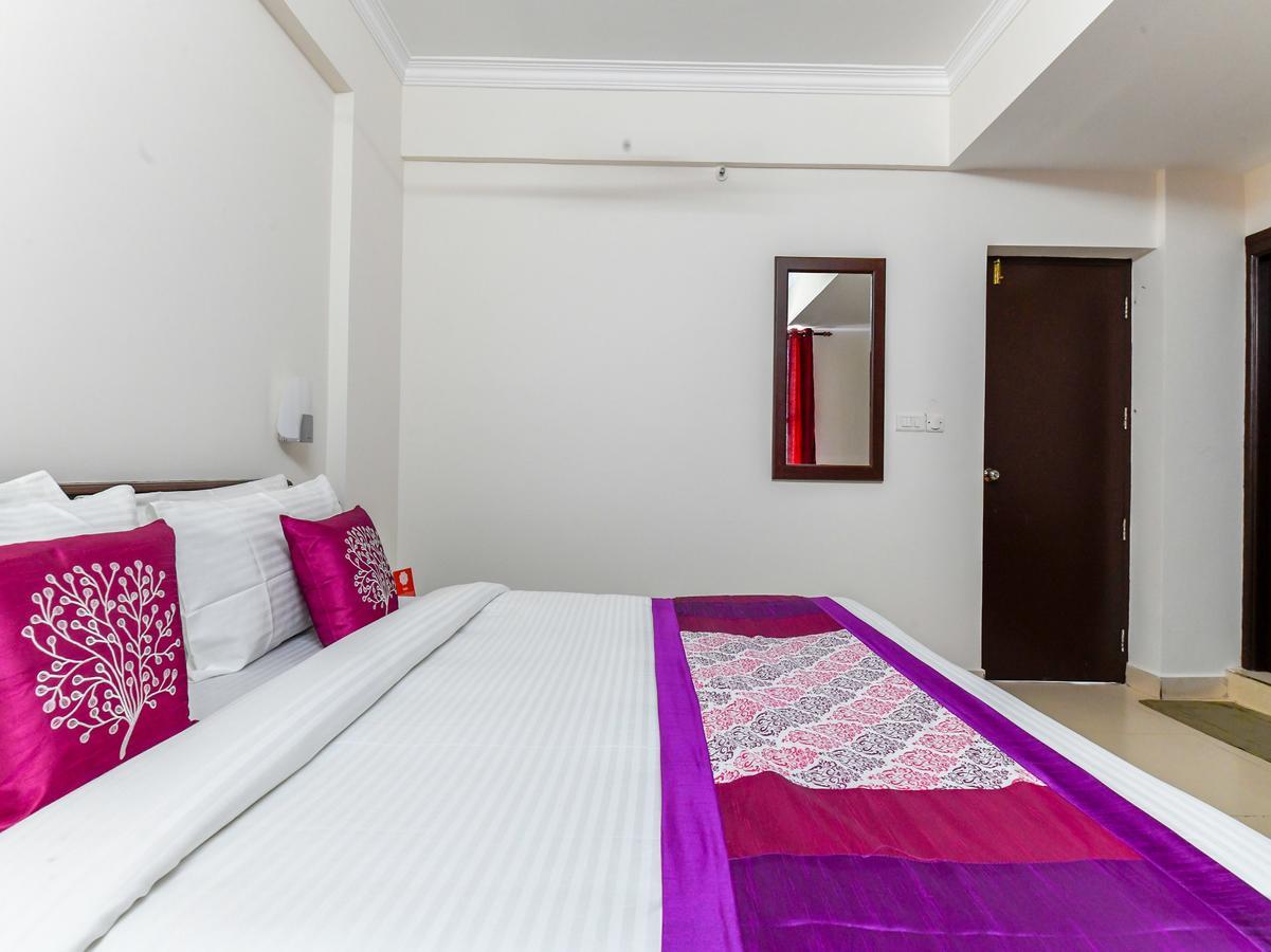 Oyo 11309 Hotel Green Land Residency Kochi Esterno foto
