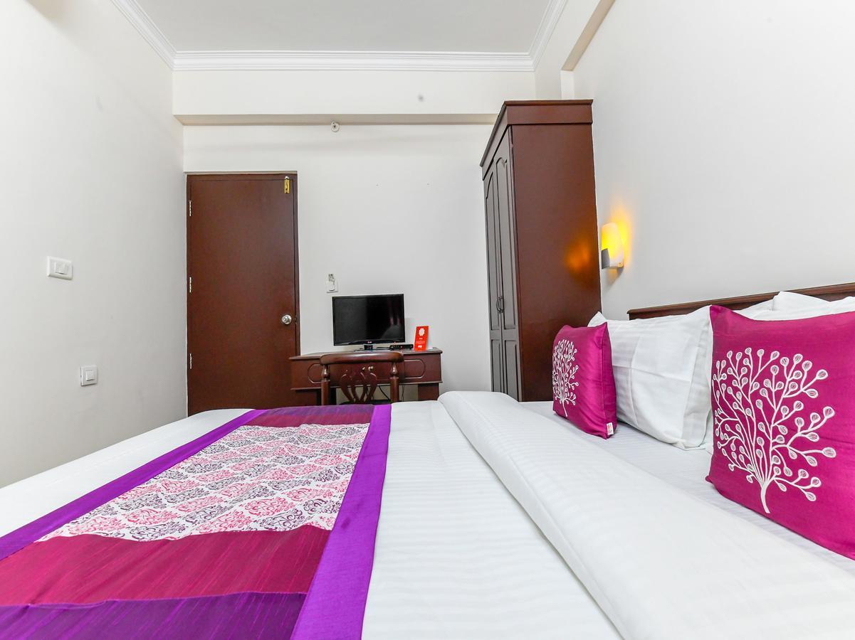 Oyo 11309 Hotel Green Land Residency Kochi Esterno foto