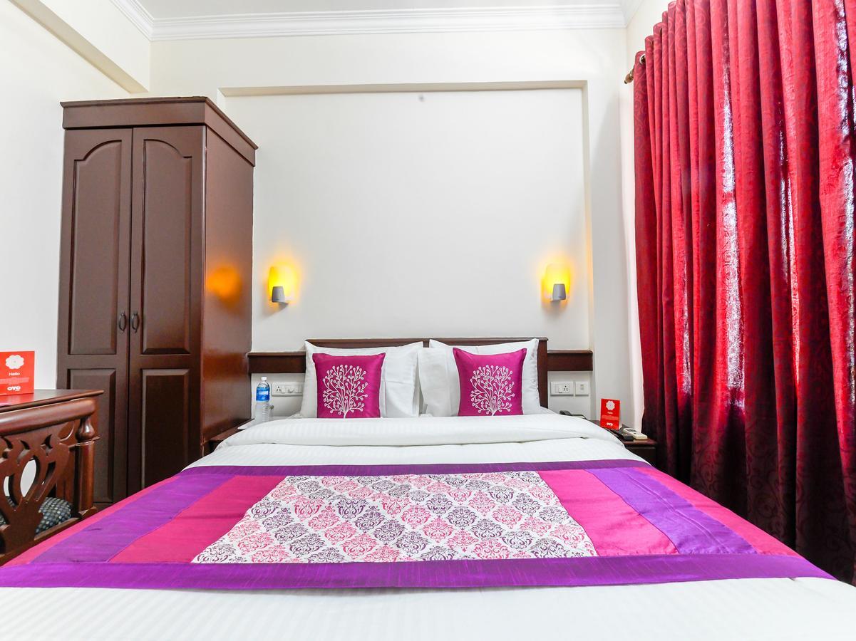 Oyo 11309 Hotel Green Land Residency Kochi Esterno foto
